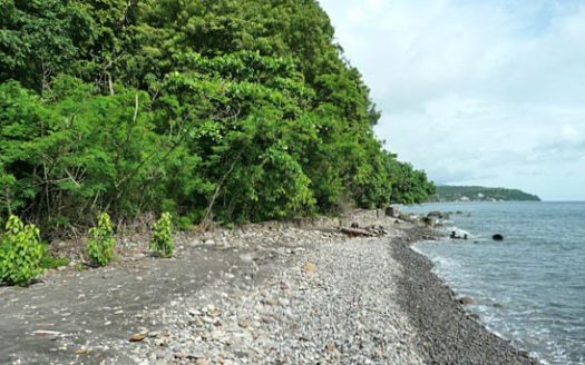 MACOUCHERIE – 0.97 Acre Prime Beachfront Land