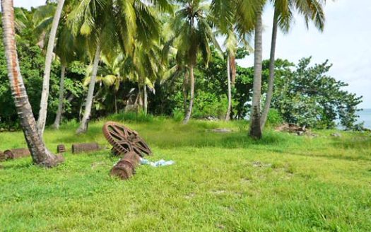 MACOUCHERIE – 0.97 Acre Prime Beachfront Land