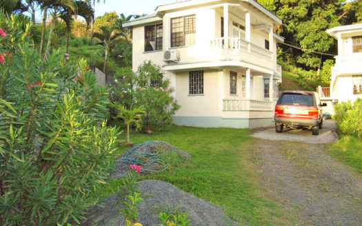 PICARD – 2 Fine Apartment Buildings Comprising 11 Beds