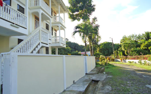 PICARD – 12 Bedroom Modern Apartment Building