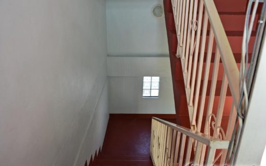 POTTERSVILLE – Income Property 3 Storey Apartment Building