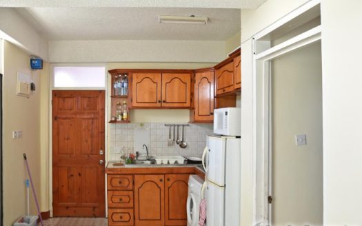 POTTERSVILLE – Income Property 3 Storey Apartment Building