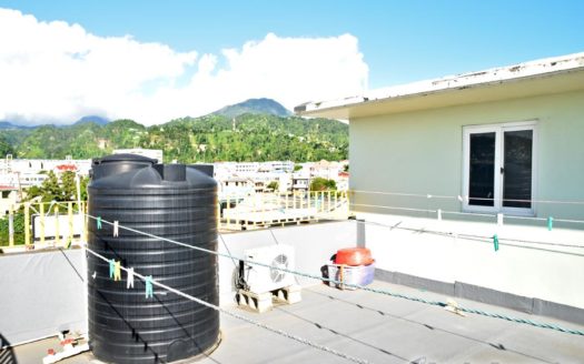 POTTERSVILLE – Income Property 3 Storey Apartment Building