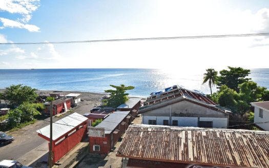 POTTERSVILLE – Income Property 3 Storey Apartment Building