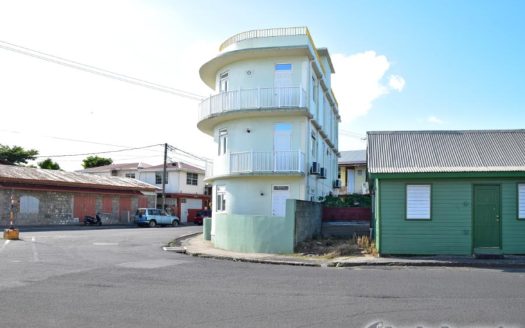 POTTERSVILLE – Income Property 3 Storey Apartment Building