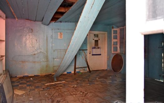 ROSEAU CENTRAL – 1,210.sq.ft Commercial Property