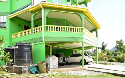 SALTAUN – 2.5 Storey, 4 Bedroom, Uniquely Designed Home On 0.48 Acre