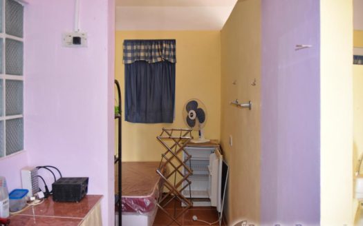 CASTLE BRUCE – Cozy Bungalow With Outbuilding Offering Magnificent Views