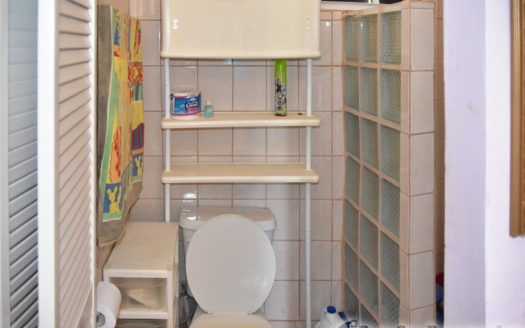 CASTLE BRUCE – Cozy Bungalow With Outbuilding Offering Magnificent Views