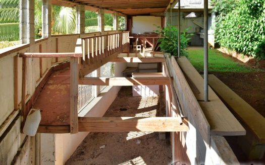 CASTLE BRUCE – Cozy Bungalow With Outbuilding Offering Magnificent Views