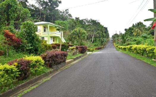 Carib DELICES – Traditional Bungalow On 14,114.sq.ft. With Refreshing Views