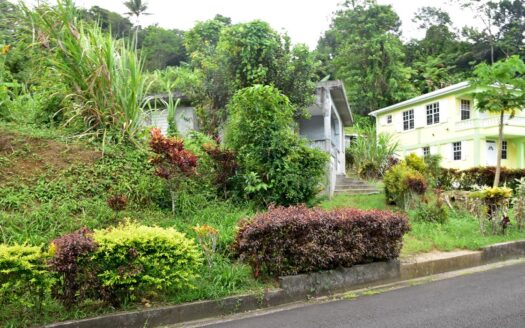 Carib DELICES – Traditional Bungalow On 14,114.sq.ft. With Refreshing Views