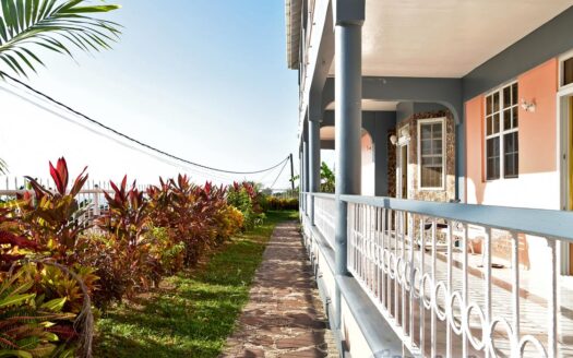 ST. AROMENT – 5 Bedroom, 4 Bathroom House On 7,447.sq.ft. With Majestic Sea View