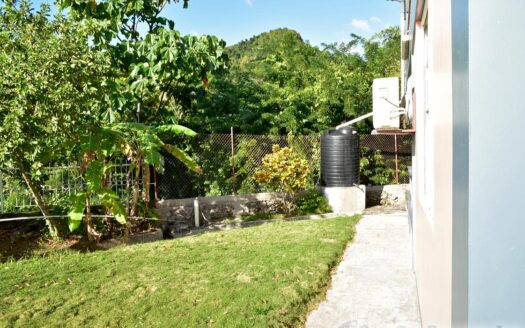 ST. AROMENT – 5 Bedroom, 4 Bathroom House On 7,447.sq.ft. With Majestic Sea View