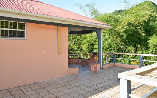 ST. AROMENT – 5 Bedroom, 4 Bathroom House On 7,447.sq.ft. With Majestic Sea View