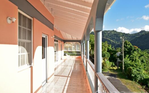 ST. AROMENT – 5 Bedroom, 4 Bathroom House On 7,447.sq.ft. With Majestic Sea View