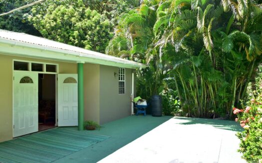 SHAWFORD, Roseau Valley – 2 Storey, 4 Bedroom Lovely Family Home