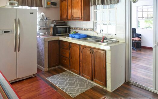 SHAWFORD, Roseau Valley – 2 Storey, 4 Bedroom Lovely Family Home