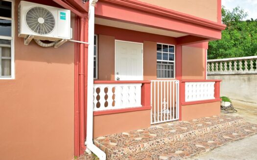 CASTLE COMFORT, Upper – Fully Furnished 2 Bedroom Ground Floor Apartment For Rent