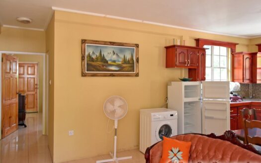 ELMSHALL – Fully-Furnished Single Top Floor Apartment For Rent