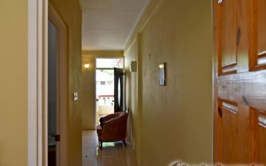 ELMSHALL – Fully-Furnished Single Top Floor Apartment For Rent