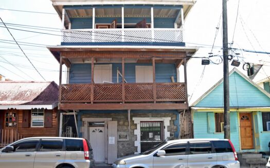 ROSEAU, King George V Street – Commercial, Residential Building On 1,332.sq.ft.