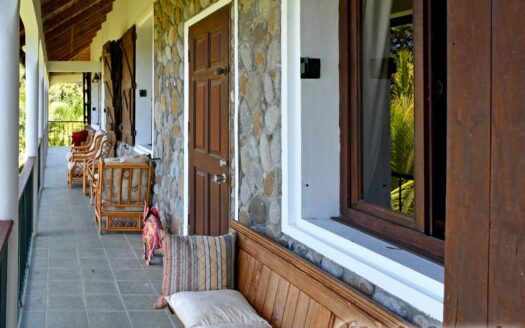 Guillet, SAVANNE PAILLE – Luxurious ‘Plantation Style’ 2 Storey Building on 3 Acres of Tropical Gardens With Spectacular Sea View