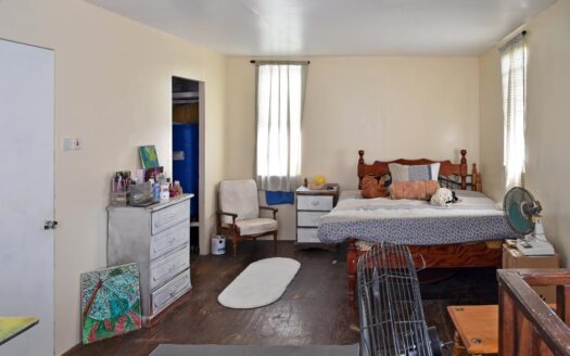 POTTERSVILLE – Commercial Property At Steeber Street On 1,574.sq.ft.