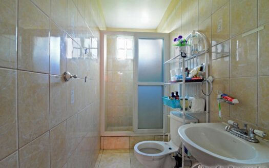 Moore Park, PAIX BOUCHE – Picturesque 6 Bedroom Home With Offering Amazing Views