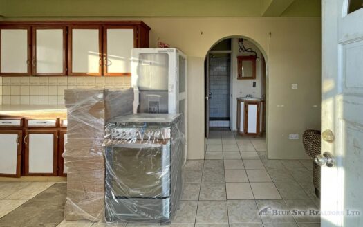 Moore Park, PAIX BOUCHE – Picturesque 6 Bedroom Home With Offering Amazing Views