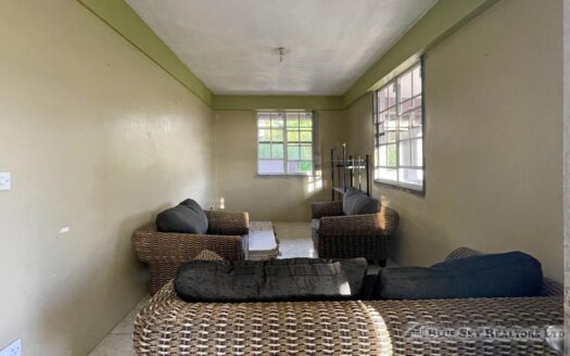 Moore Park, PAIX BOUCHE – Picturesque 6 Bedroom Home With Offering Amazing Views