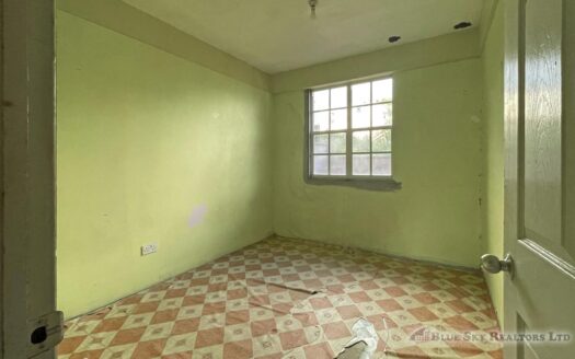 Moore Park, PAIX BOUCHE – Picturesque 6 Bedroom Home With Offering Amazing Views