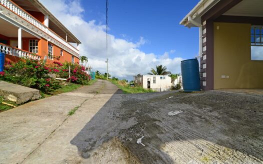 Moore Park, PAIX BOUCHE – Picturesque 6 Bedroom Home With Offering Amazing Views