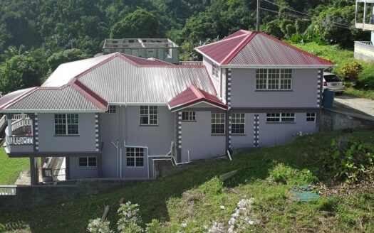 Moore Park, PAIX BOUCHE – Picturesque 6 Bedroom Home With Offering Amazing Views