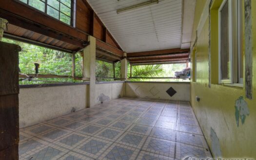 CORONA – 2 Floor, 6 Bedroom, 5 bath house in serene, central location on 1.10 Acre of lush property