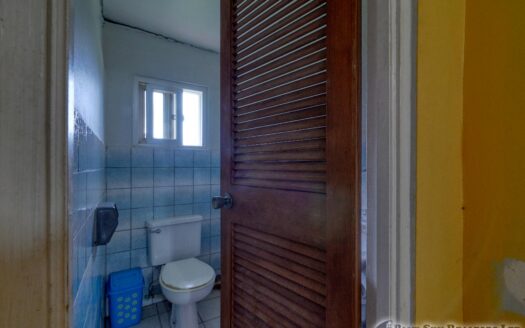 CORONA – 2 Floor, 6 Bedroom, 5 bath house in serene, central location on 1.10 Acre of lush property