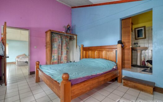 CORONA – 2 Floor, 6 Bedroom, 5 bath house in serene, central location on 1.10 Acre of lush property