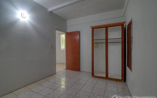 CORONA – 2 Floor, 6 Bedroom, 5 bath house in serene, central location on 1.10 Acre of lush property