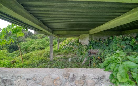 CORONA – 2 Floor, 6 Bedroom, 5 bath house in serene, central location on 1.10 Acre of lush property