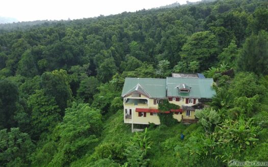 CORONA – 2 Floor, 6 Bedroom, 5 bath house in serene, central location on 1.10 Acre of lush property