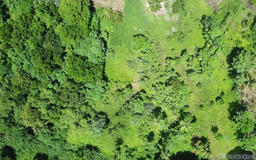MARIGOT, Sam’s Gutter – 10,070.sq.ft. Large Prime Residential Lot