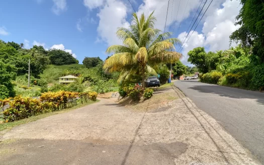 MARIGOT, Sam’s Gutter – 10,070.sq.ft. Large Prime Residential Lot