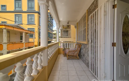 Fields Lane, ROSEAU – 3 Floor Elegant Home With Commercial Ground Floor On 1,185 sq.ft.