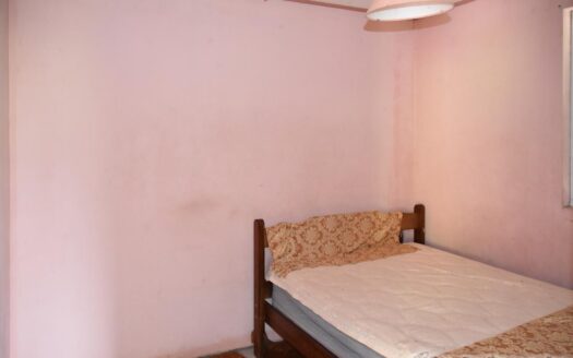 Geneva, GRAND BAY – 3 Bedroom Bungalow Fixer On 7,160.sq.ft. With Sea View