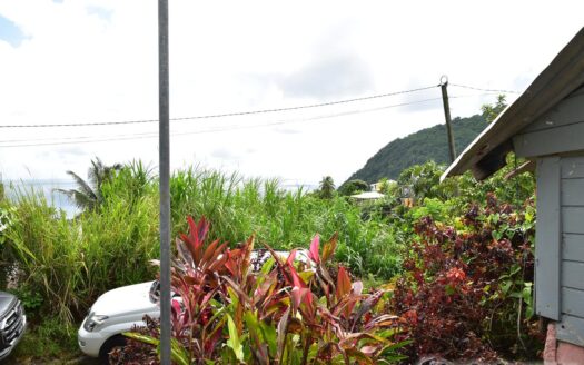 Geneva, GRAND BAY – 3 Bedroom Bungalow Fixer On 7,160.sq.ft. With Sea View