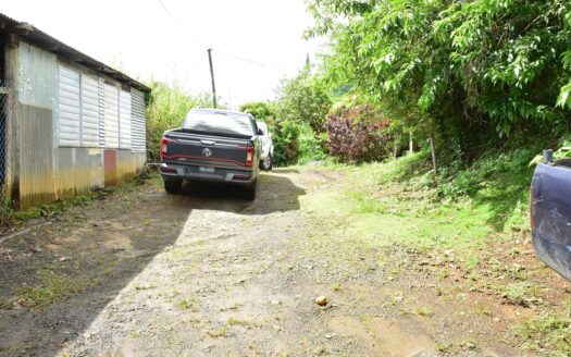 Geneva, GRAND BAY – 3 Bedroom Bungalow Fixer On 7,160.sq.ft. With Sea View