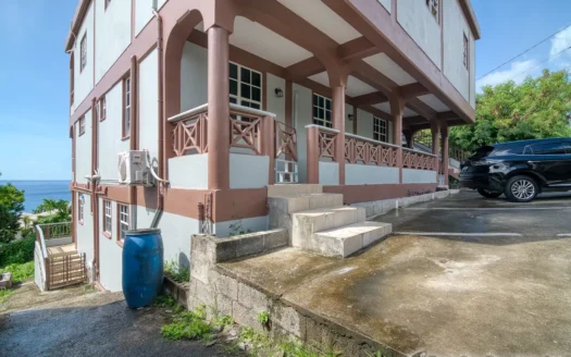 CHECKHALL – 3 Floor, 8 Bedroom Premier Sea View Residence & Income Suite