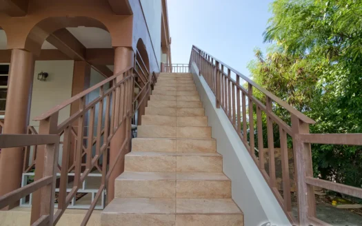 CHECKHALL – 3 Floor, 8 Bedroom Premier Sea View Residence & Income Suite