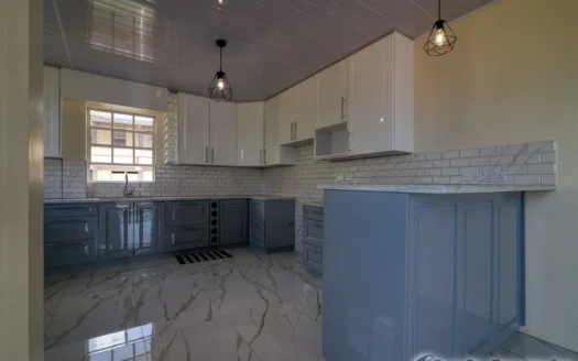 CHECKHALL – 3 Floor, 8 Bedroom Premier Sea View Residence & Income Suite