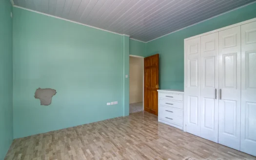 CHECKHALL – 3 Floor, 8 Bedroom Premier Sea View Residence & Income Suite